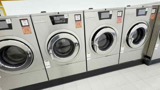 Video preview: Rows of Speed Queen washers